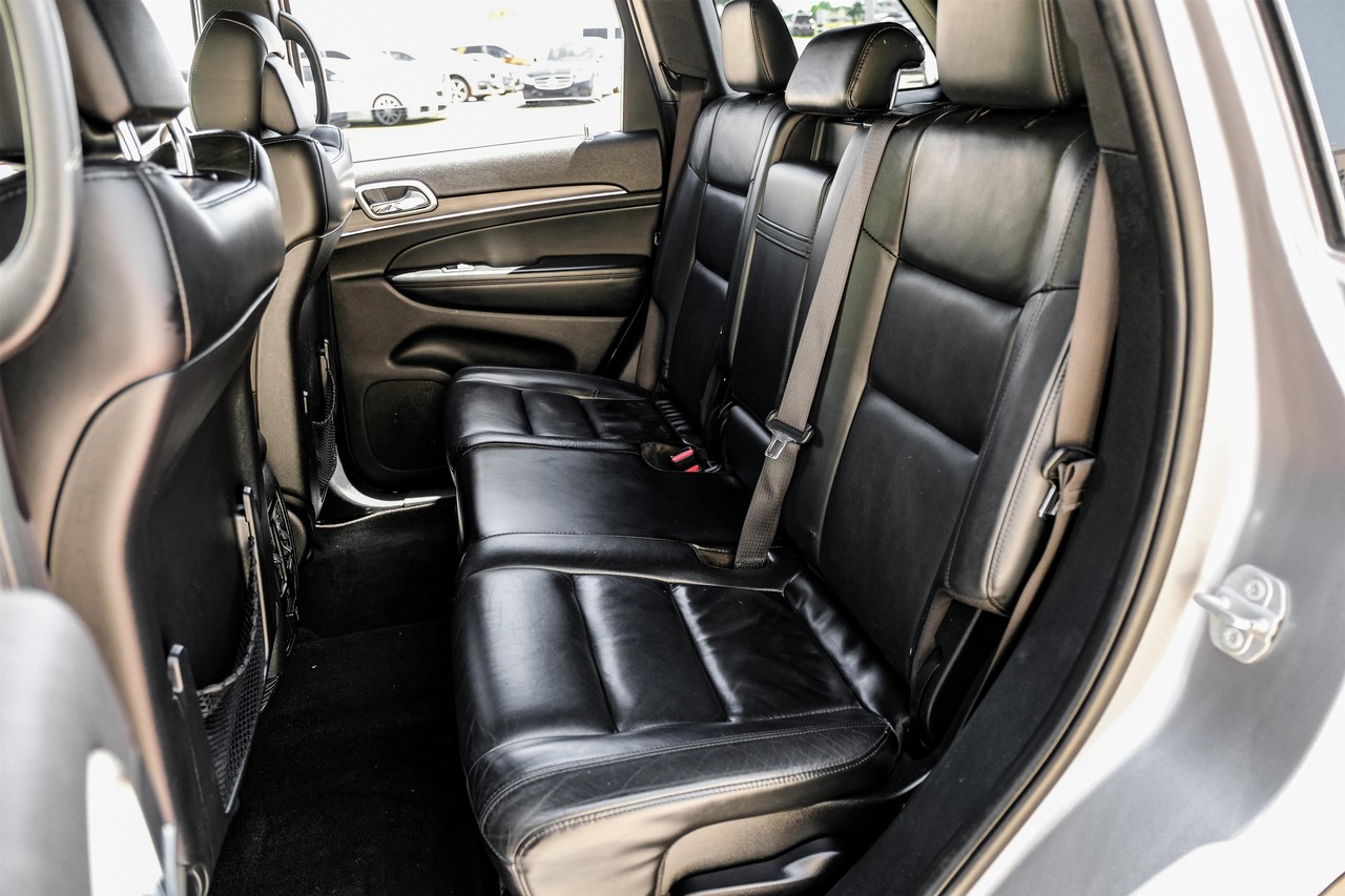 Jeep Grand Cherokee Vehicle Main Gallery Image 36