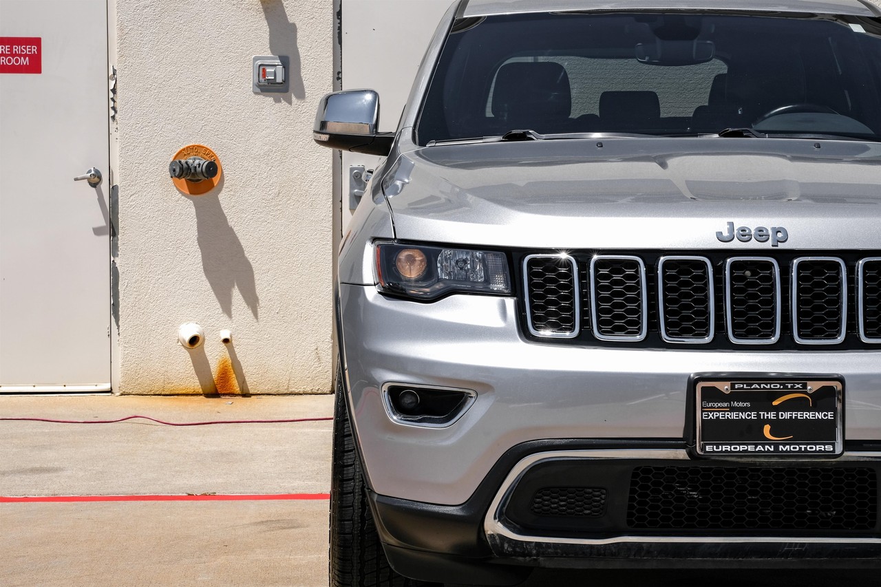 Jeep Grand Cherokee Vehicle Main Gallery Image 44