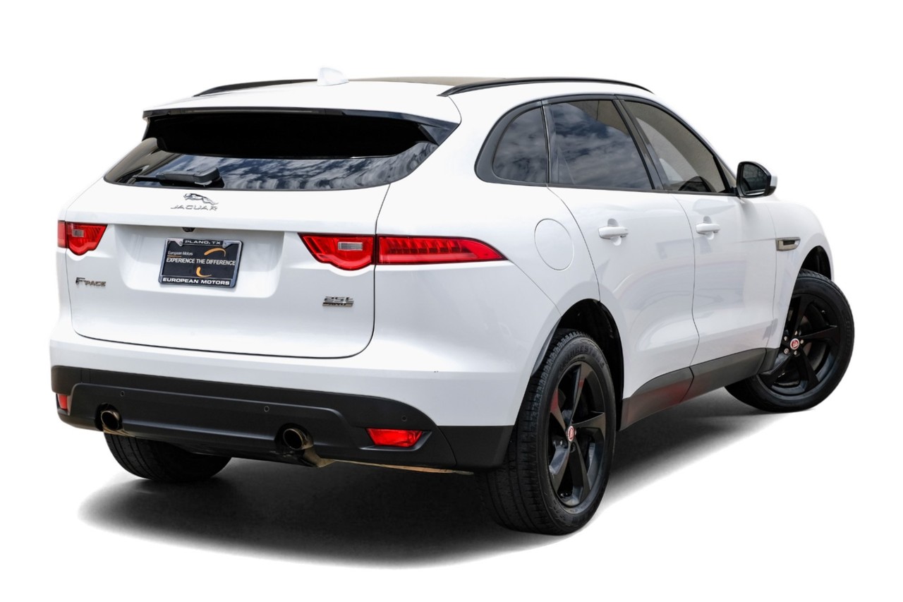 Jaguar F-Pace Vehicle Main Gallery Image 09