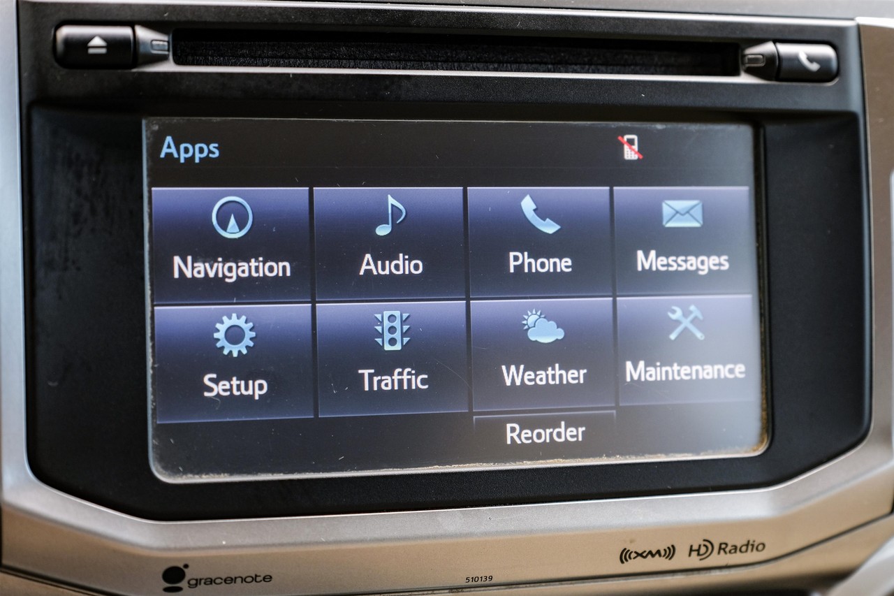 Toyota 4Runner Vehicle Main Gallery Image 26