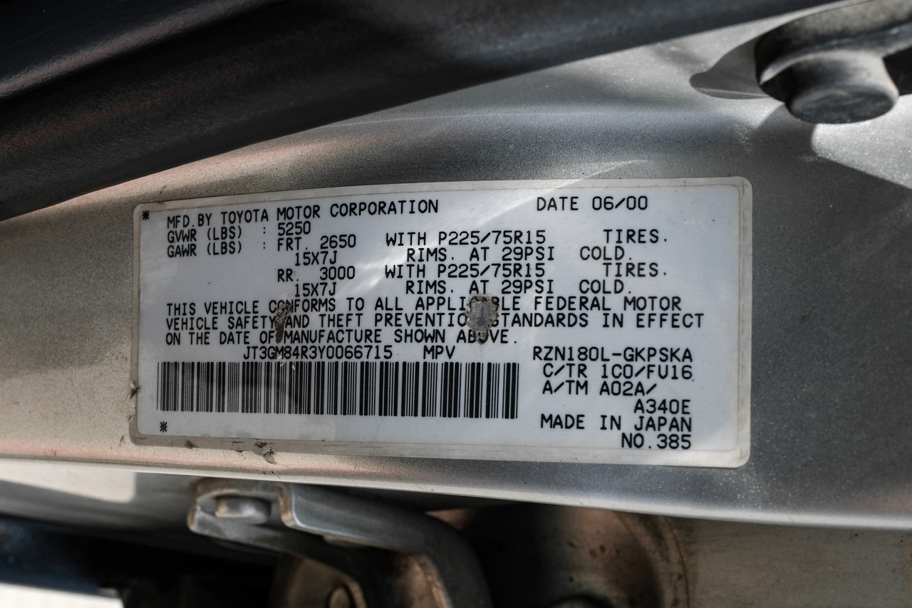Toyota 4Runner Vehicle Main Gallery Image 44