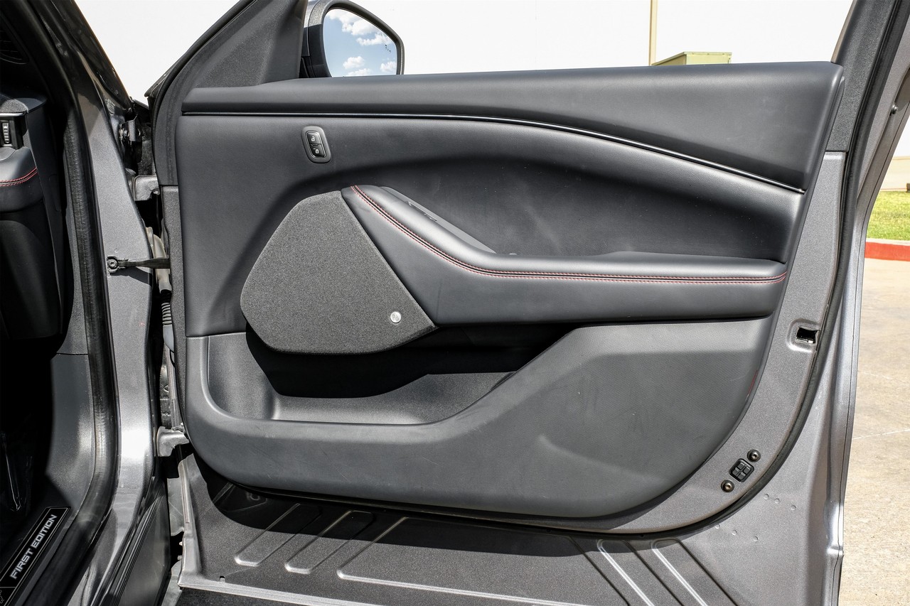 Ford Mustang Mach-E Vehicle Main Gallery Image 35