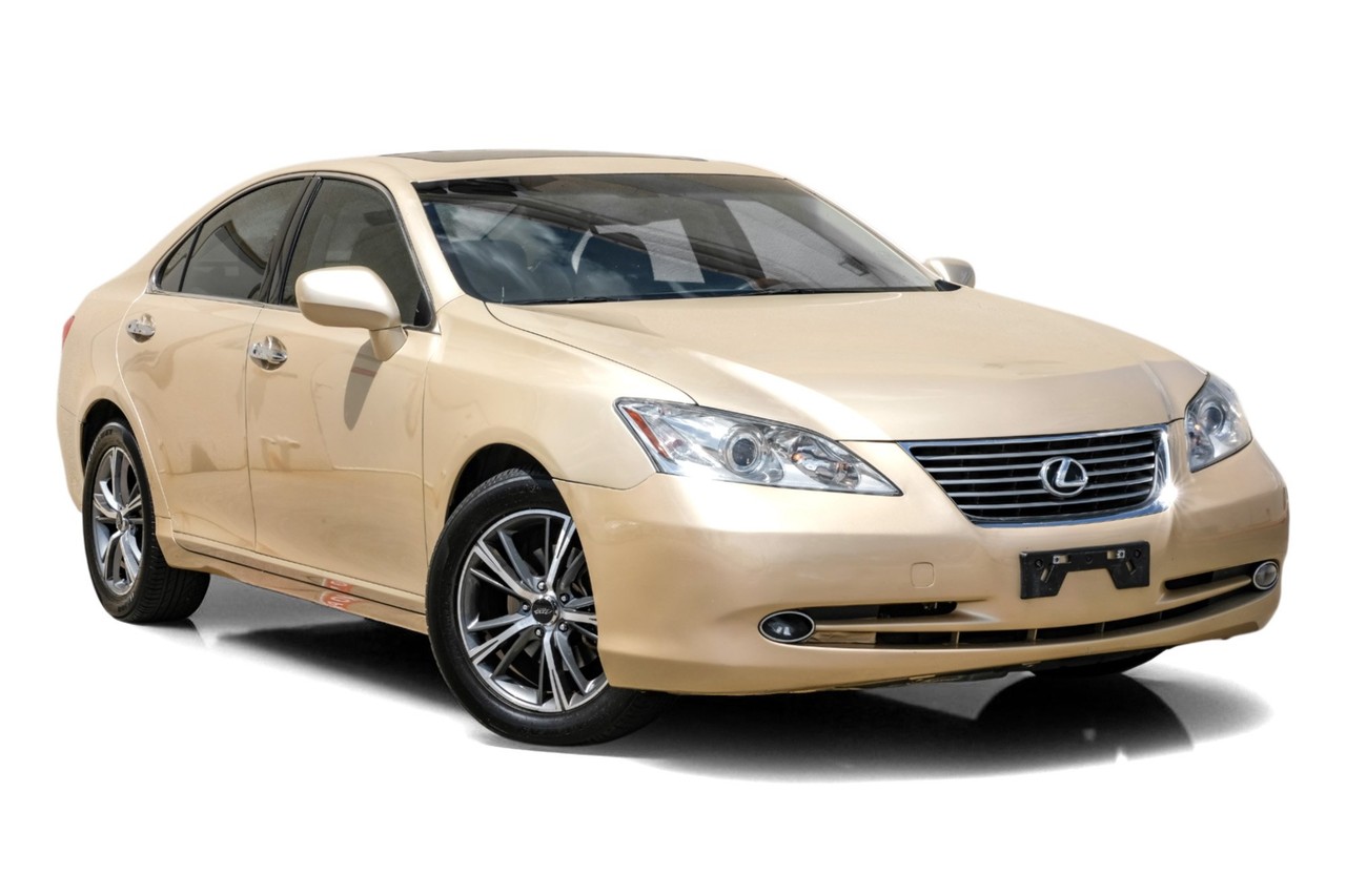 Lexus ES 350 Vehicle Main Gallery Image 07