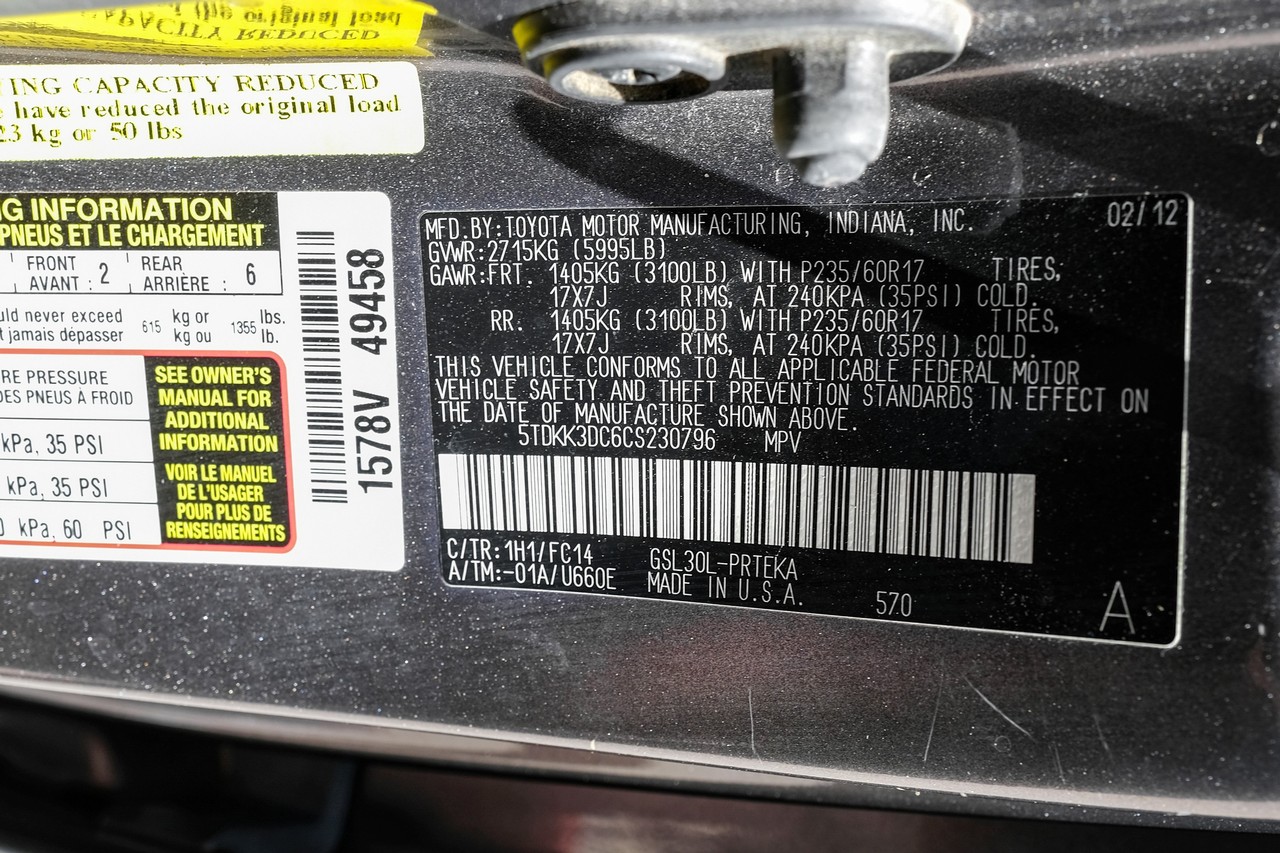 Toyota Sienna Vehicle Main Gallery Image 48