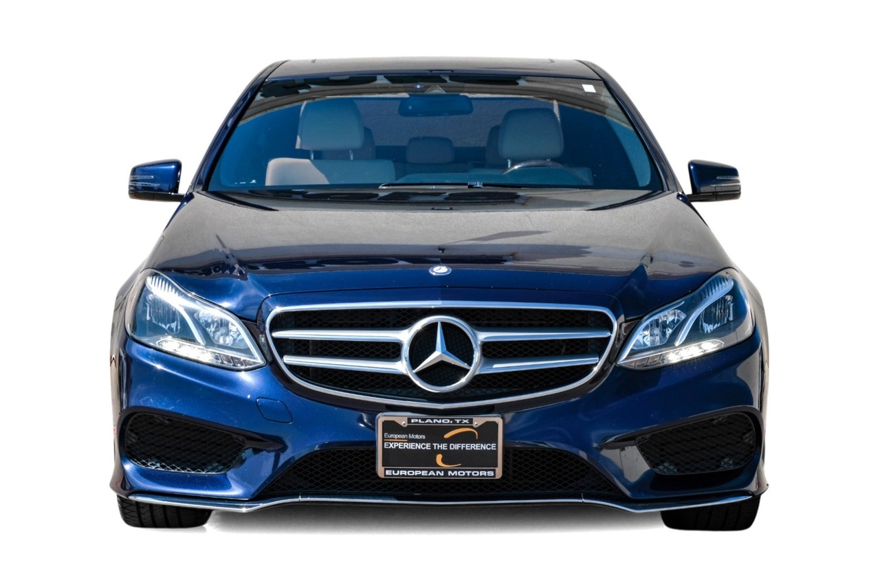 Mercedes-Benz E-Class Vehicle Main Gallery Image 06