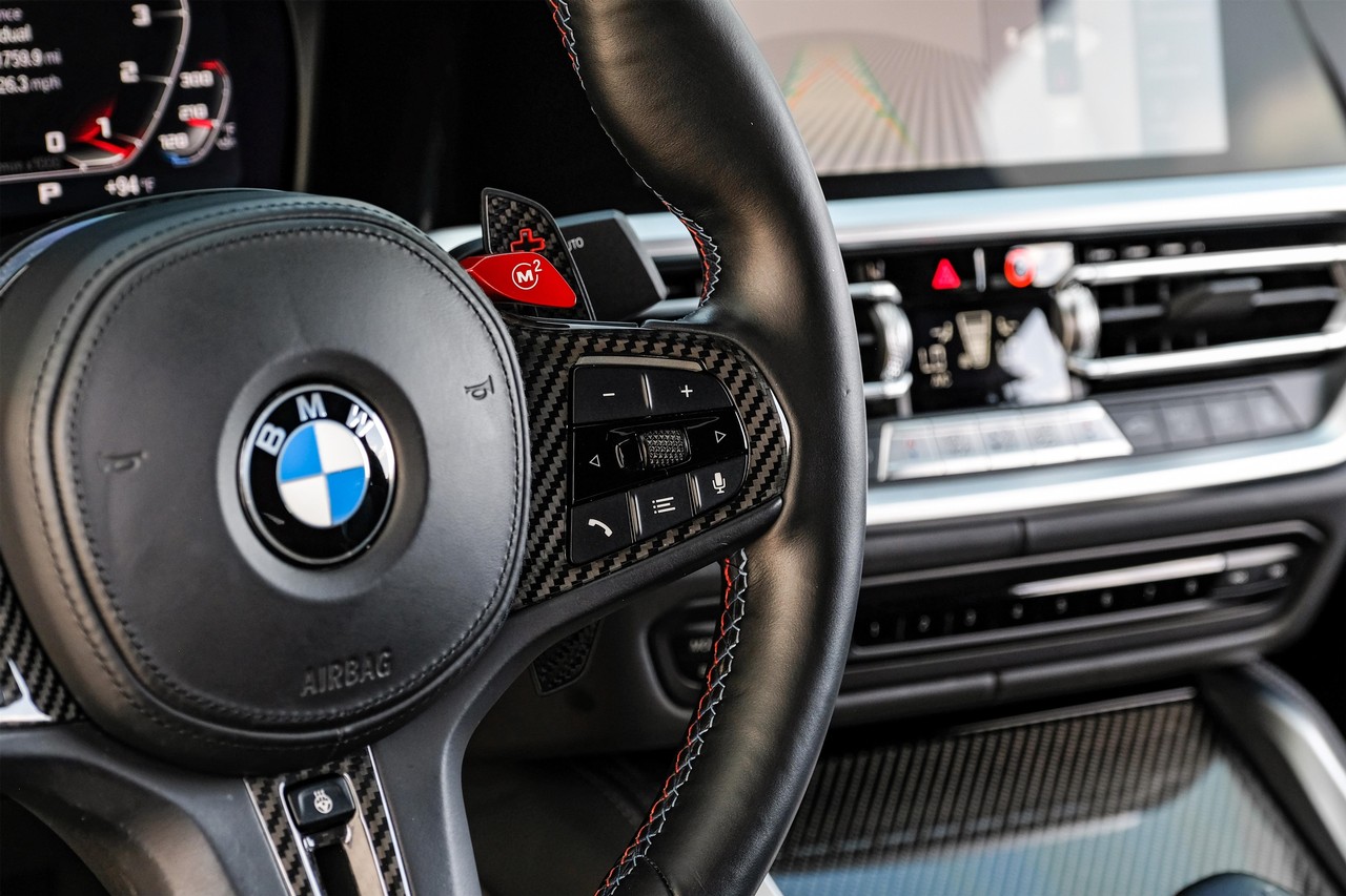 BMW M4 Vehicle Main Gallery Image 16