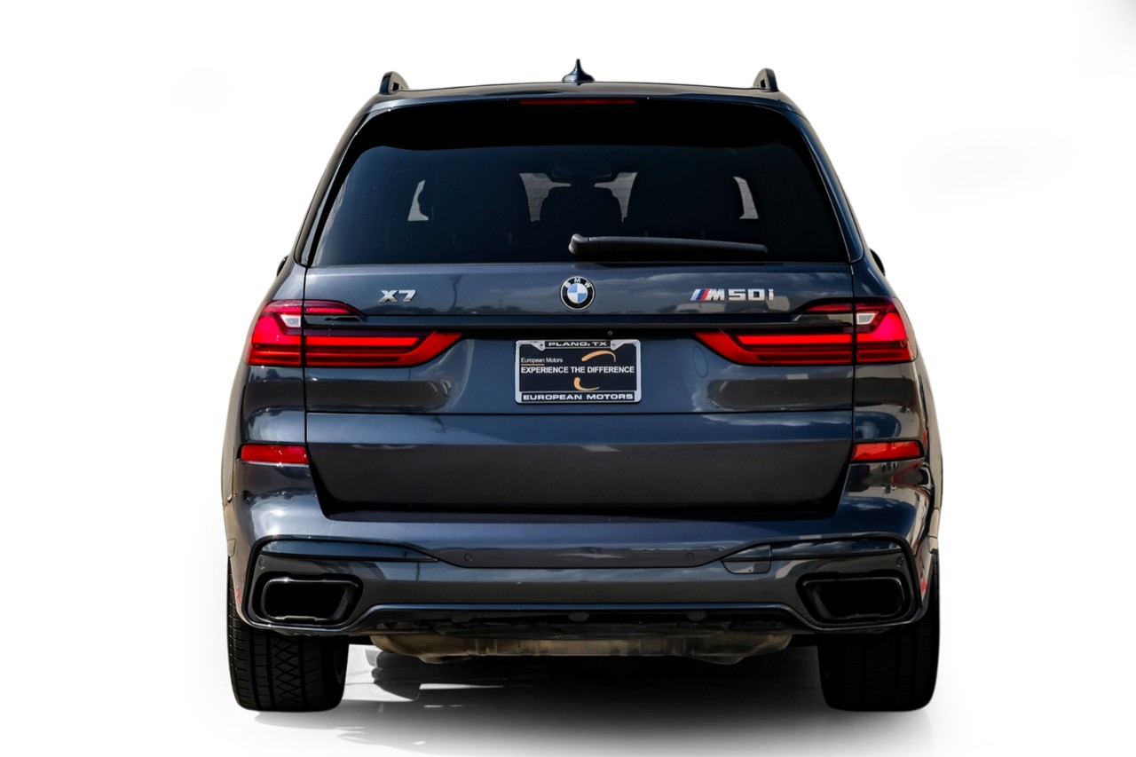 BMW X7 Vehicle Main Gallery Image 12