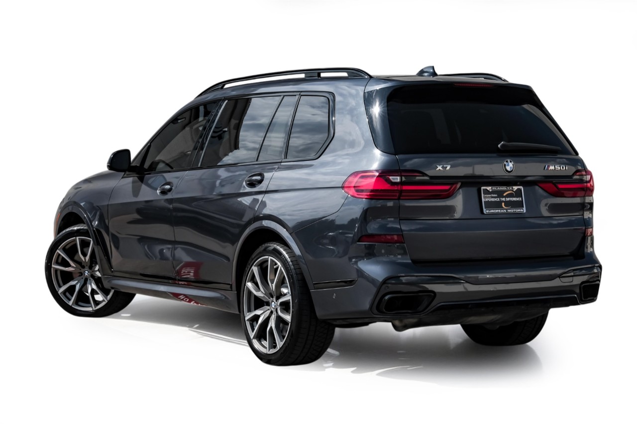 BMW X7 Vehicle Main Gallery Image 13