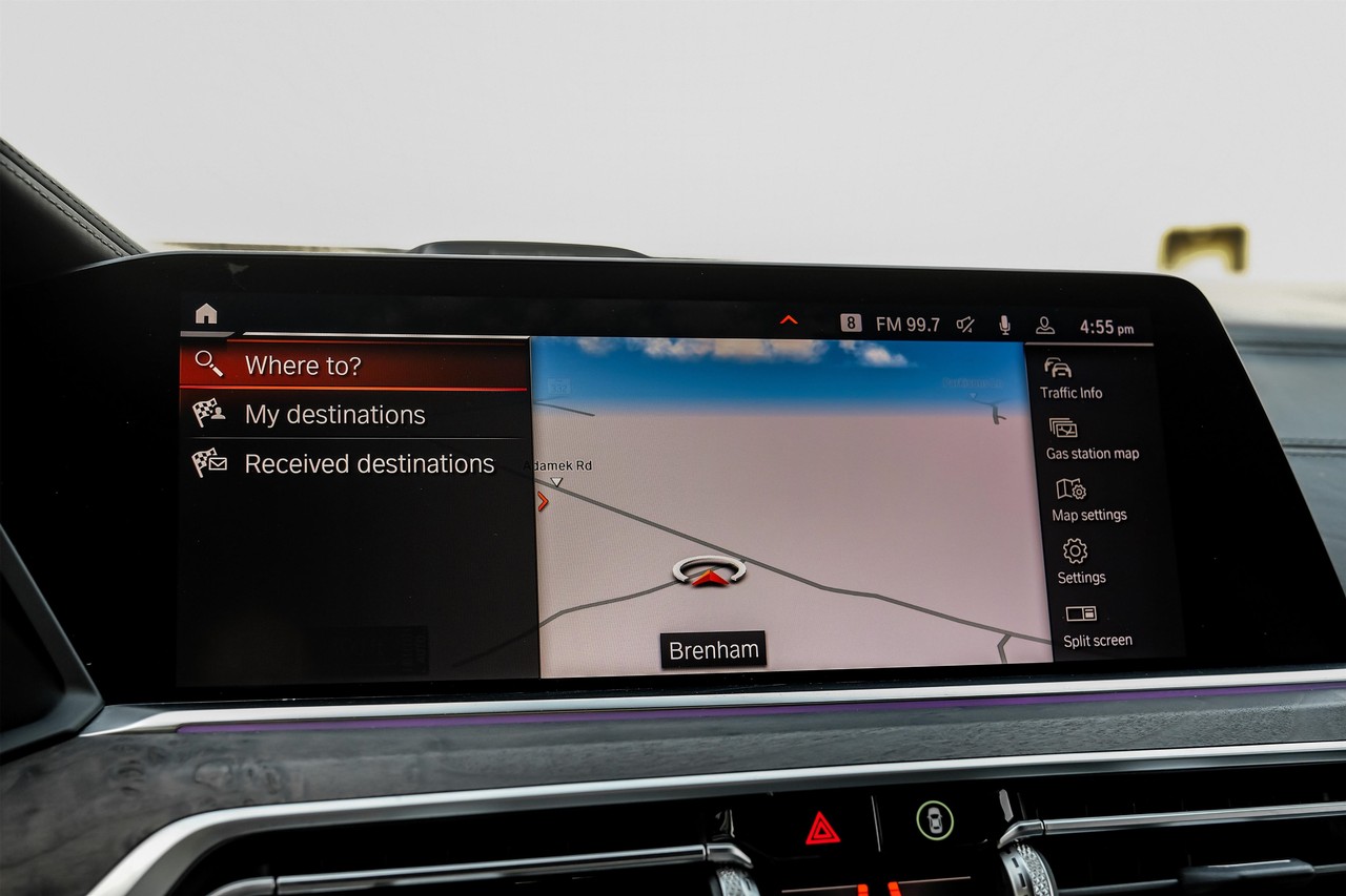 BMW X7 Vehicle Main Gallery Image 39