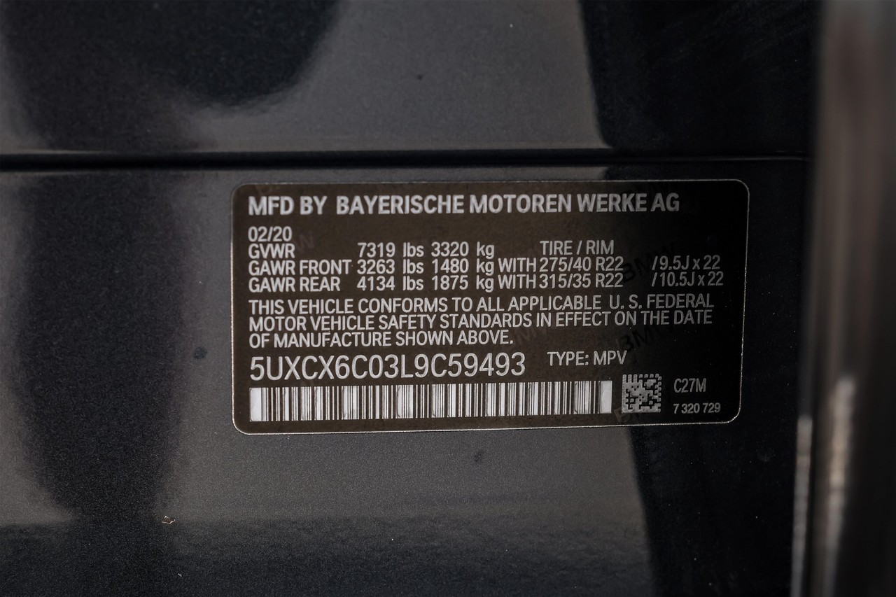 BMW X7 Vehicle Main Gallery Image 69