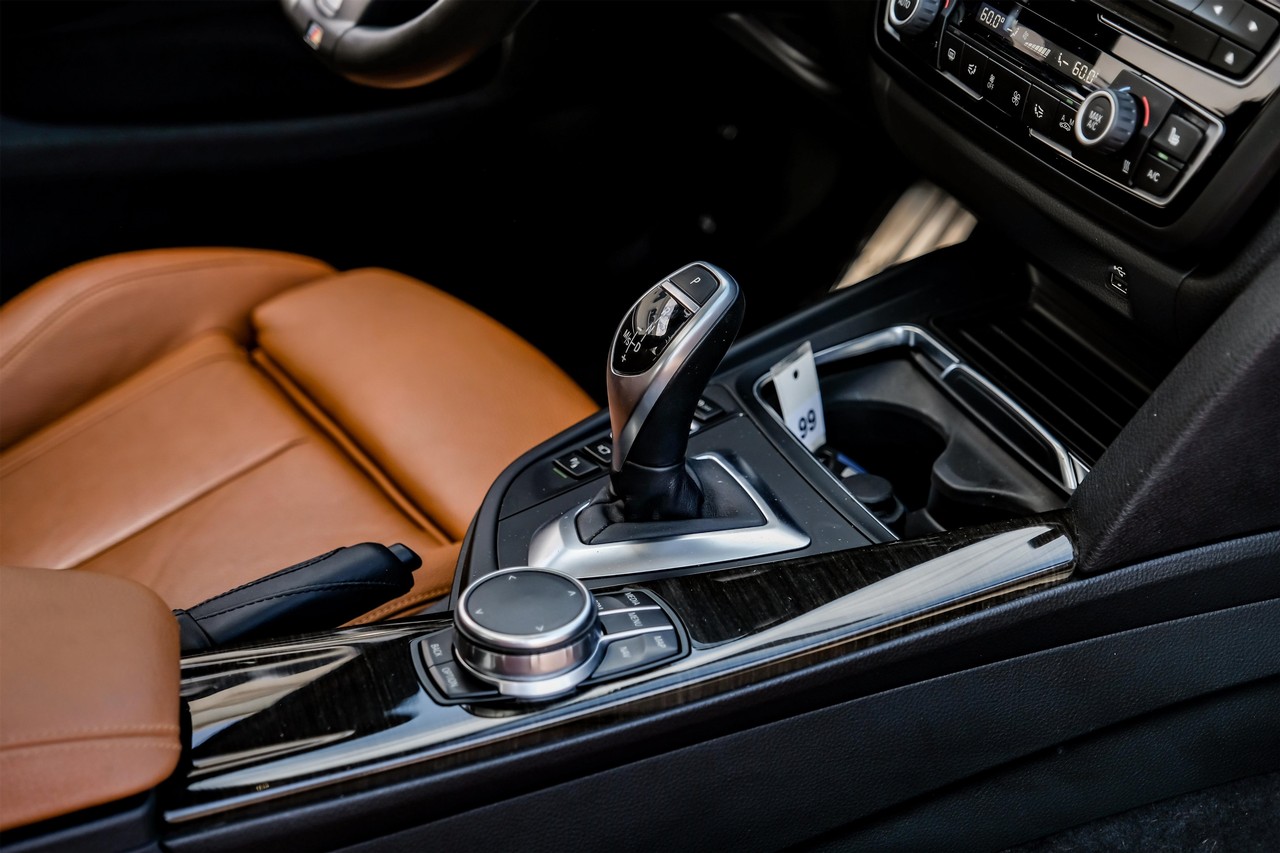 BMW 440i Gran Coupe Vehicle Main Gallery Image 28