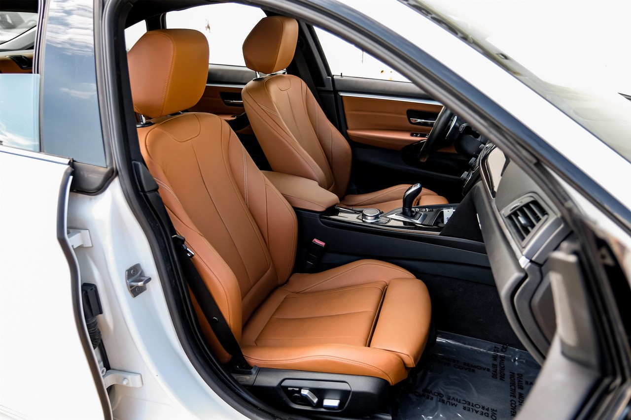 BMW 440i Gran Coupe Vehicle Main Gallery Image 42