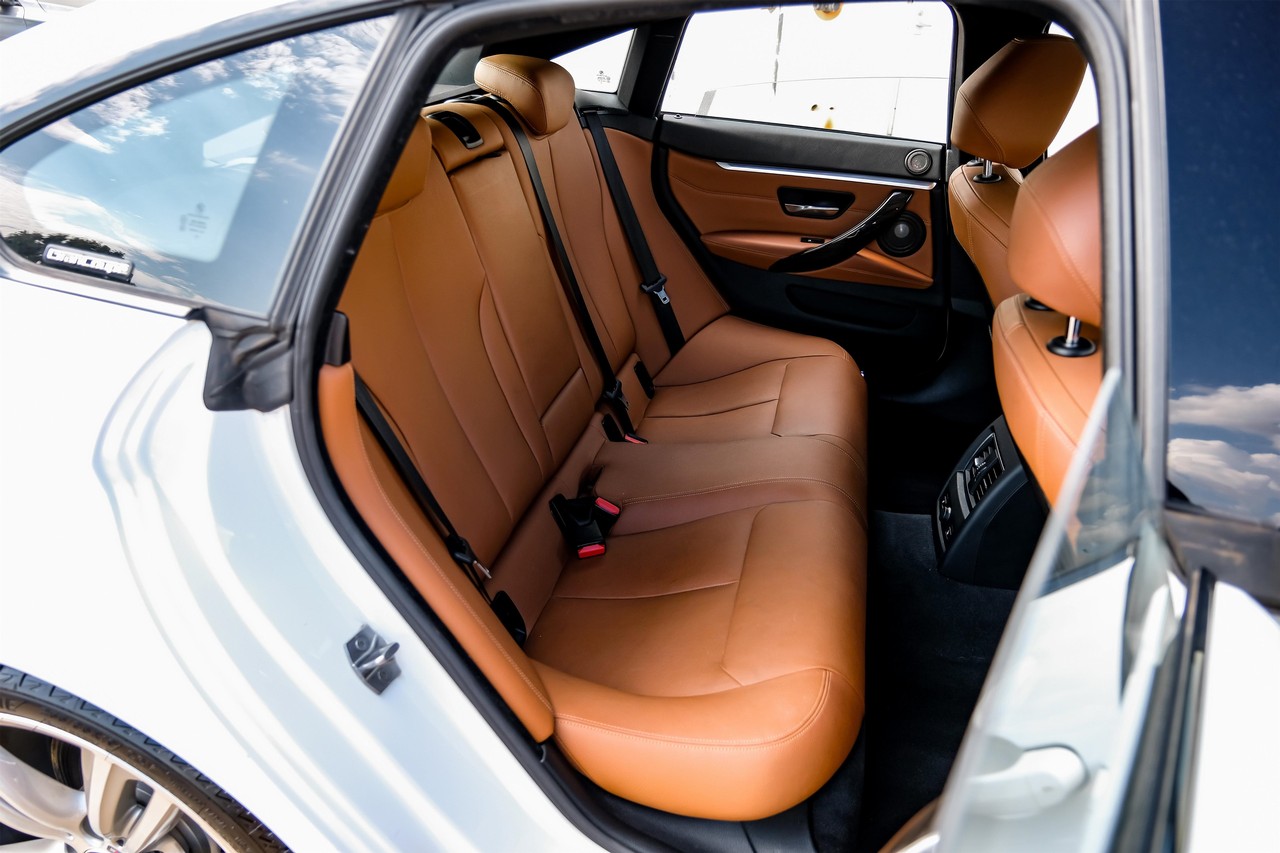 BMW 440i Gran Coupe Vehicle Main Gallery Image 44