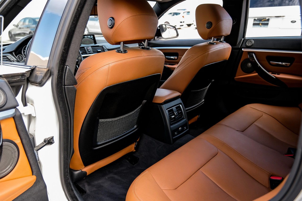 BMW 440i Gran Coupe Vehicle Main Gallery Image 47