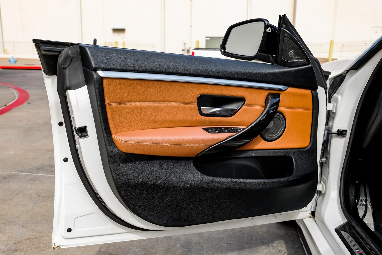 BMW 440i Gran Coupe Vehicle Main Gallery Image 51