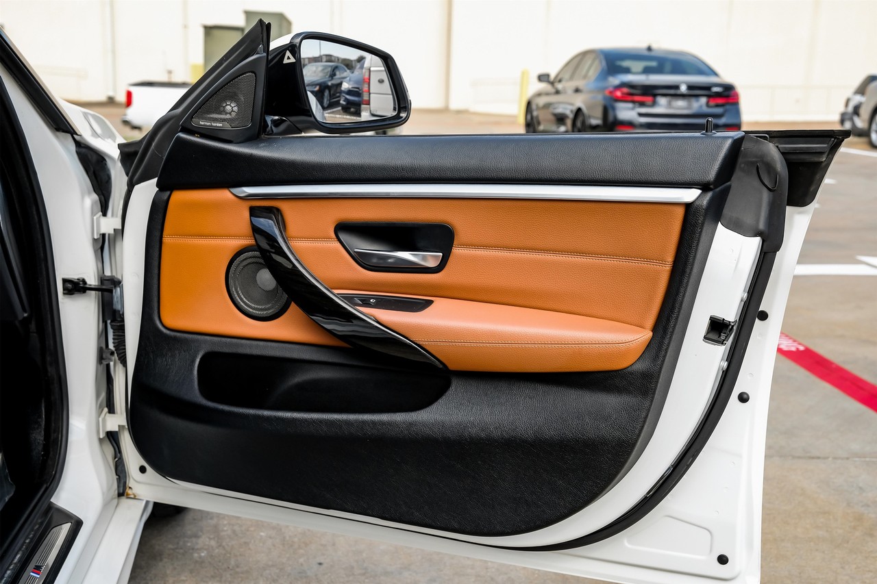 BMW 440i Gran Coupe Vehicle Main Gallery Image 52