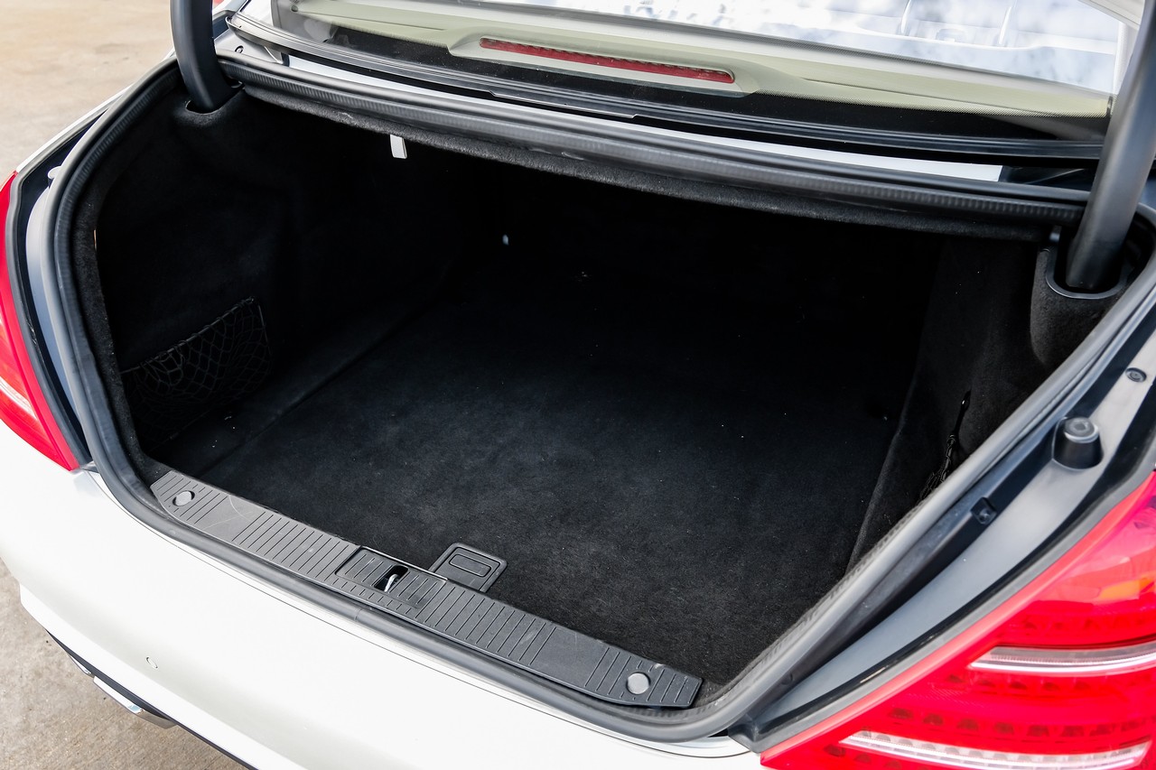 Mercedes-Benz S 63 AMG Vehicle Main Gallery Image 62