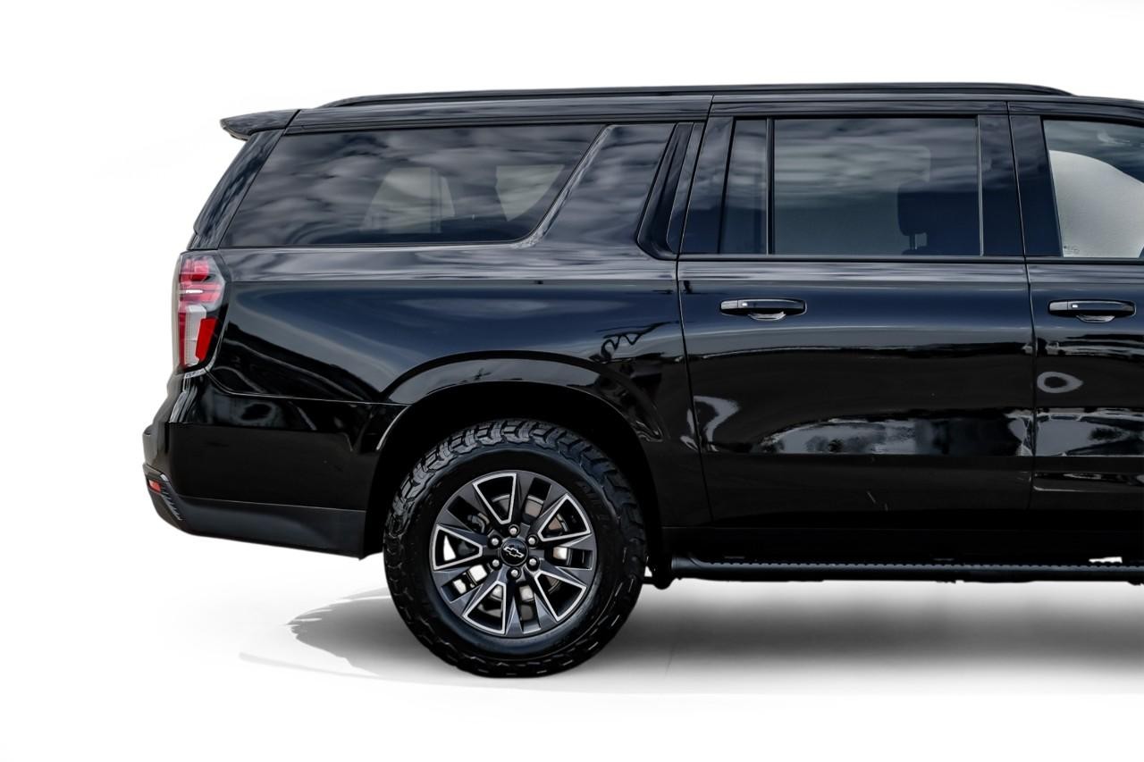 Chevrolet Suburban Vehicle Main Gallery Image 09