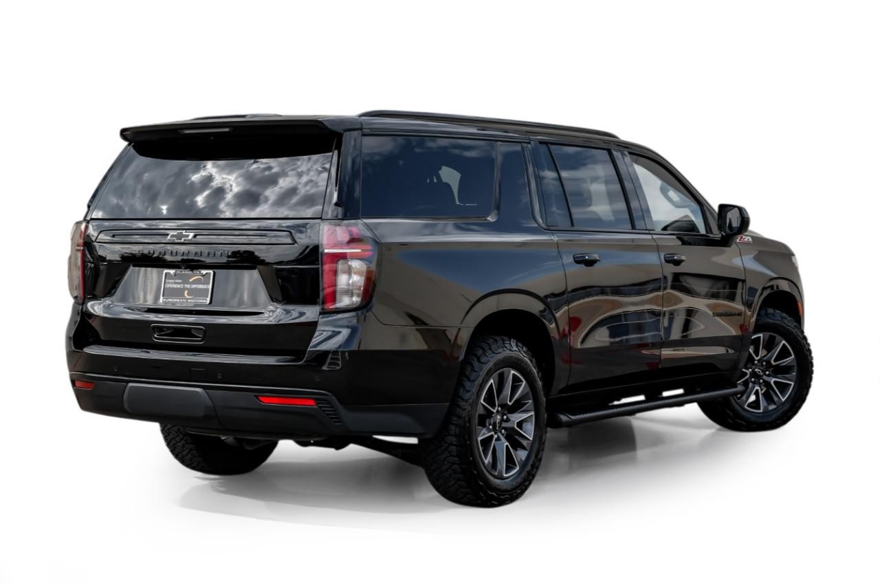 Chevrolet Suburban Vehicle Main Gallery Image 11
