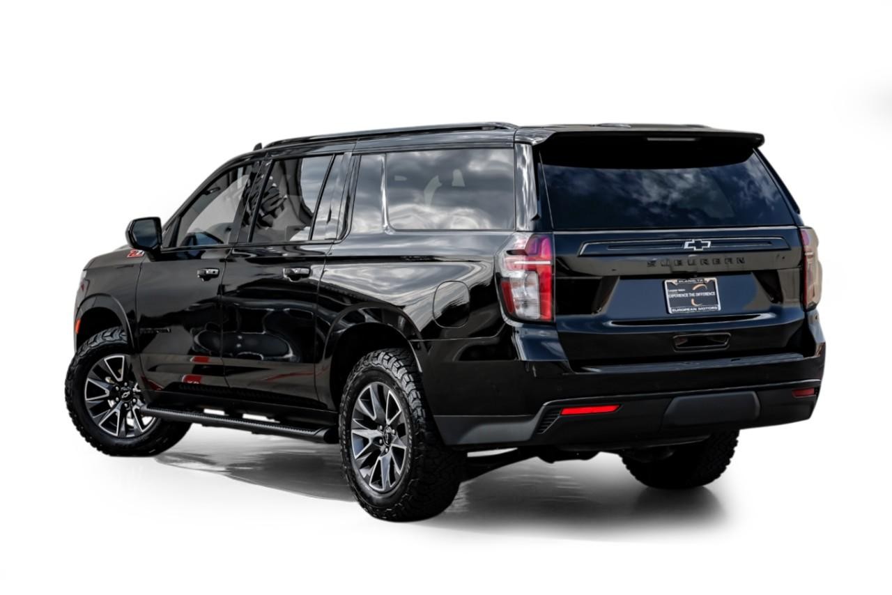 Chevrolet Suburban Vehicle Main Gallery Image 13