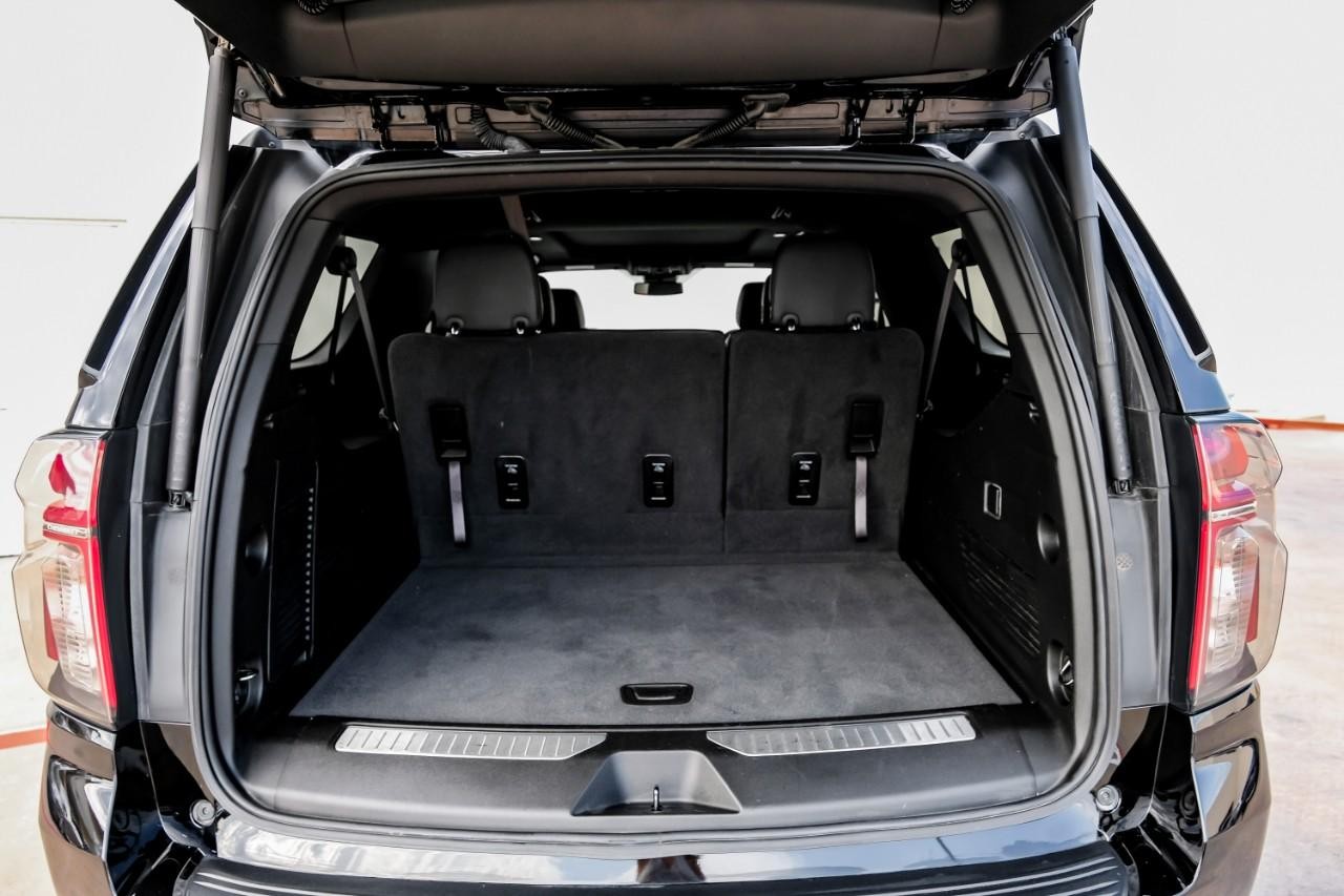 Chevrolet Suburban Vehicle Main Gallery Image 58