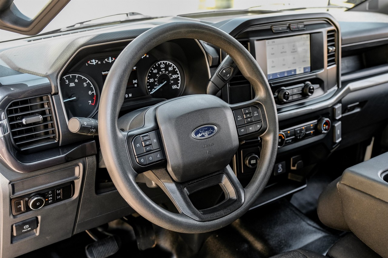 Ford F-150 Vehicle Main Gallery Image 15