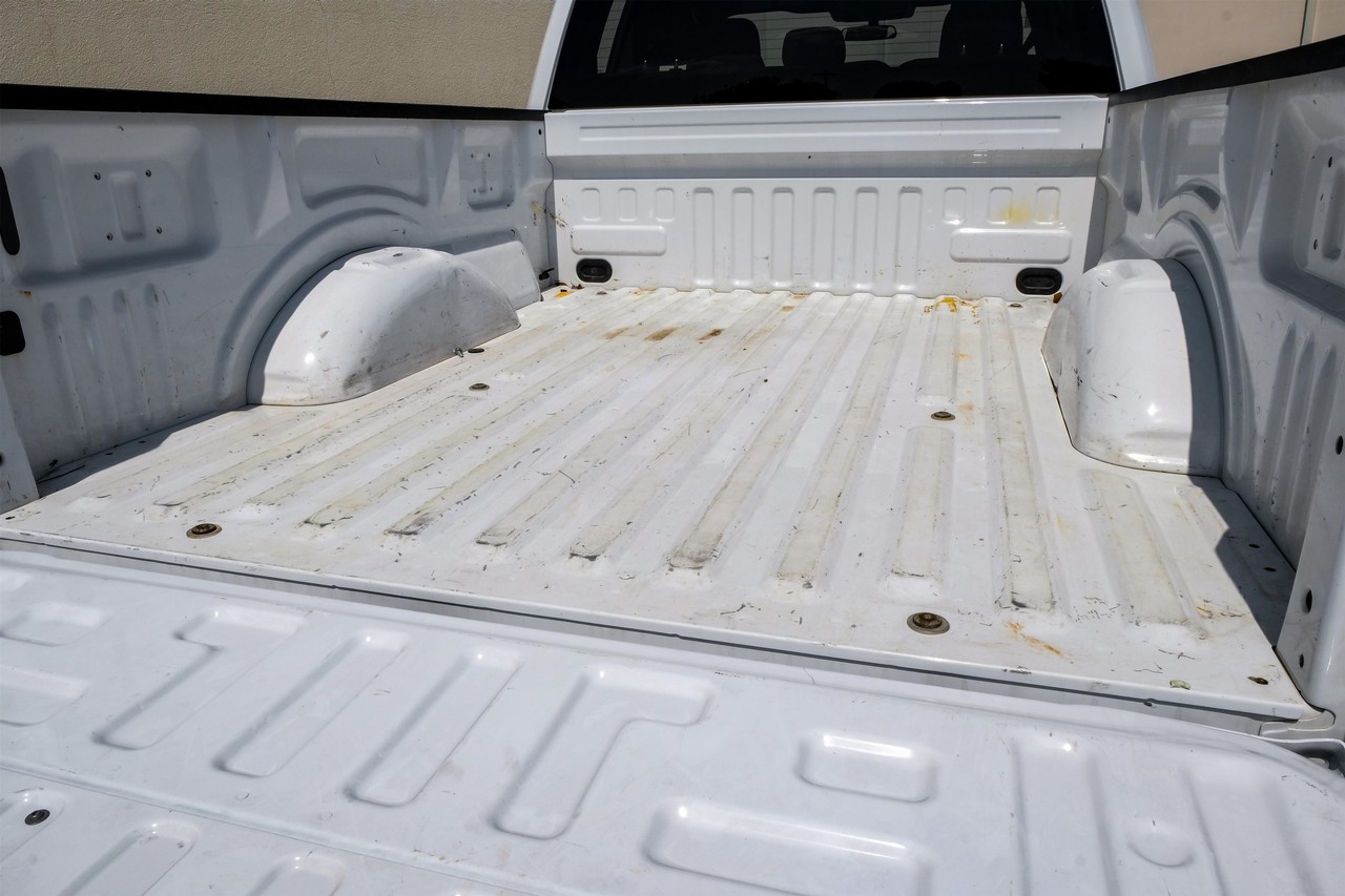 Ford F-150 Vehicle Main Gallery Image 45