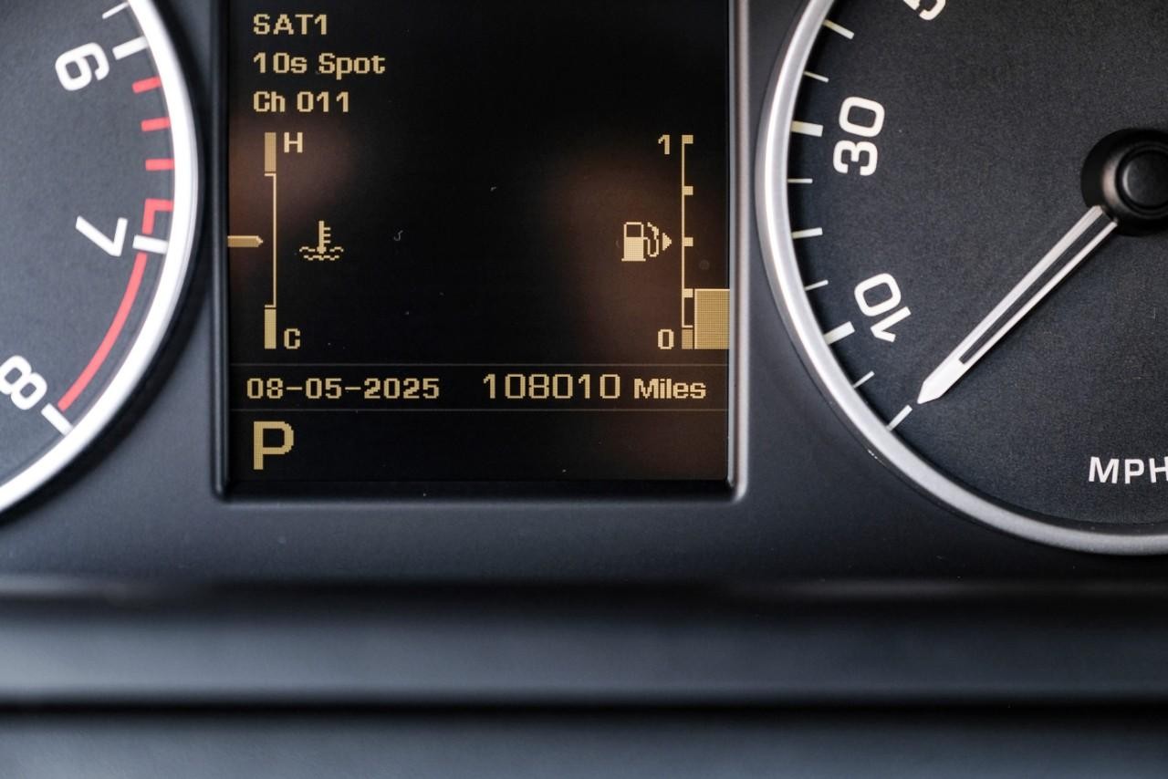 Land Rover Range Rover Sport Vehicle Main Gallery Image 21