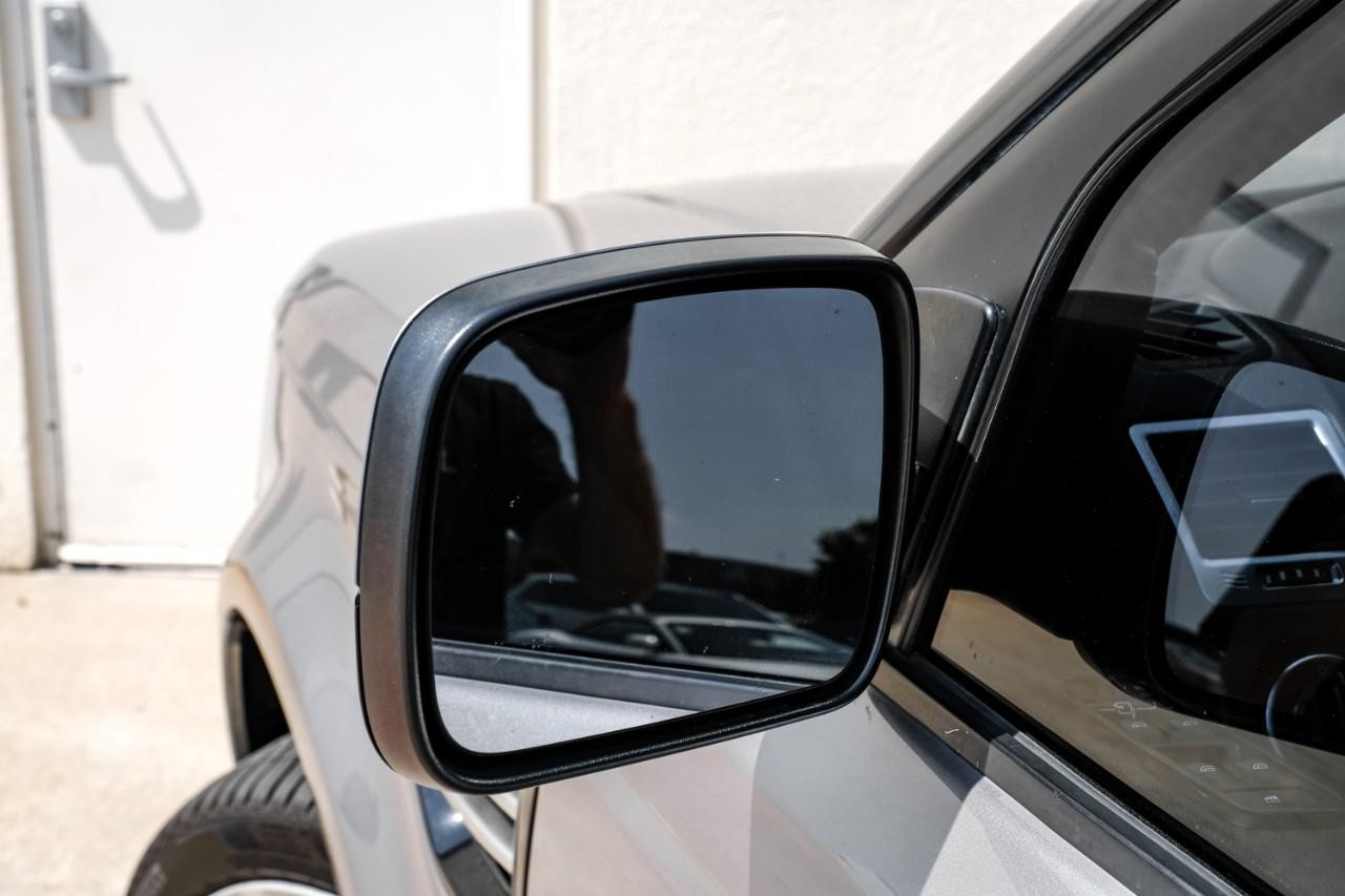 Land Rover Range Rover Sport Vehicle Main Gallery Image 37