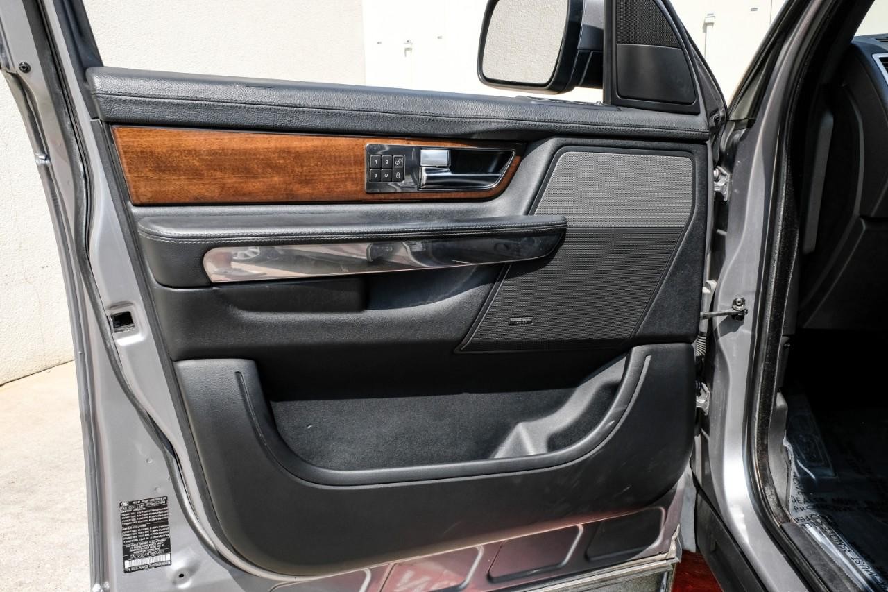 Land Rover Range Rover Sport Vehicle Main Gallery Image 38
