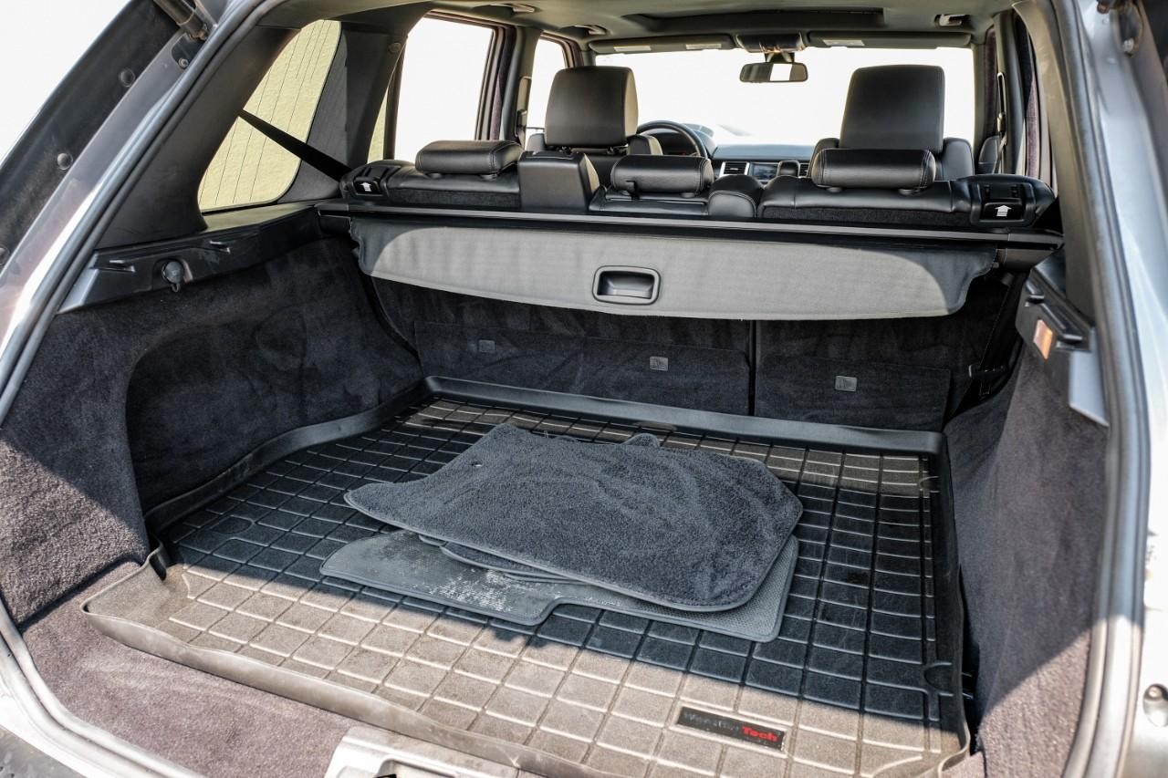 Land Rover Range Rover Sport Vehicle Main Gallery Image 44
