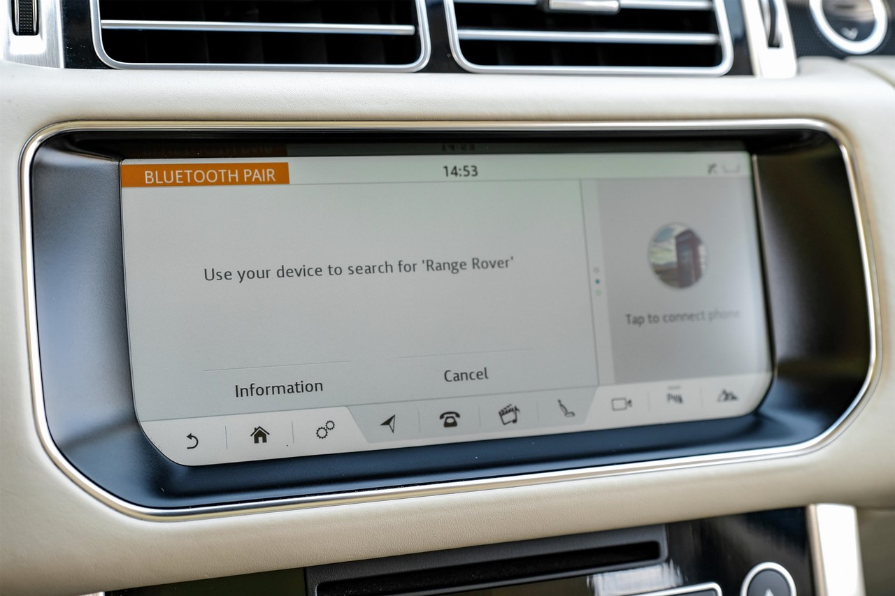 Land Rover Range Rover Vehicle Main Gallery Image 27