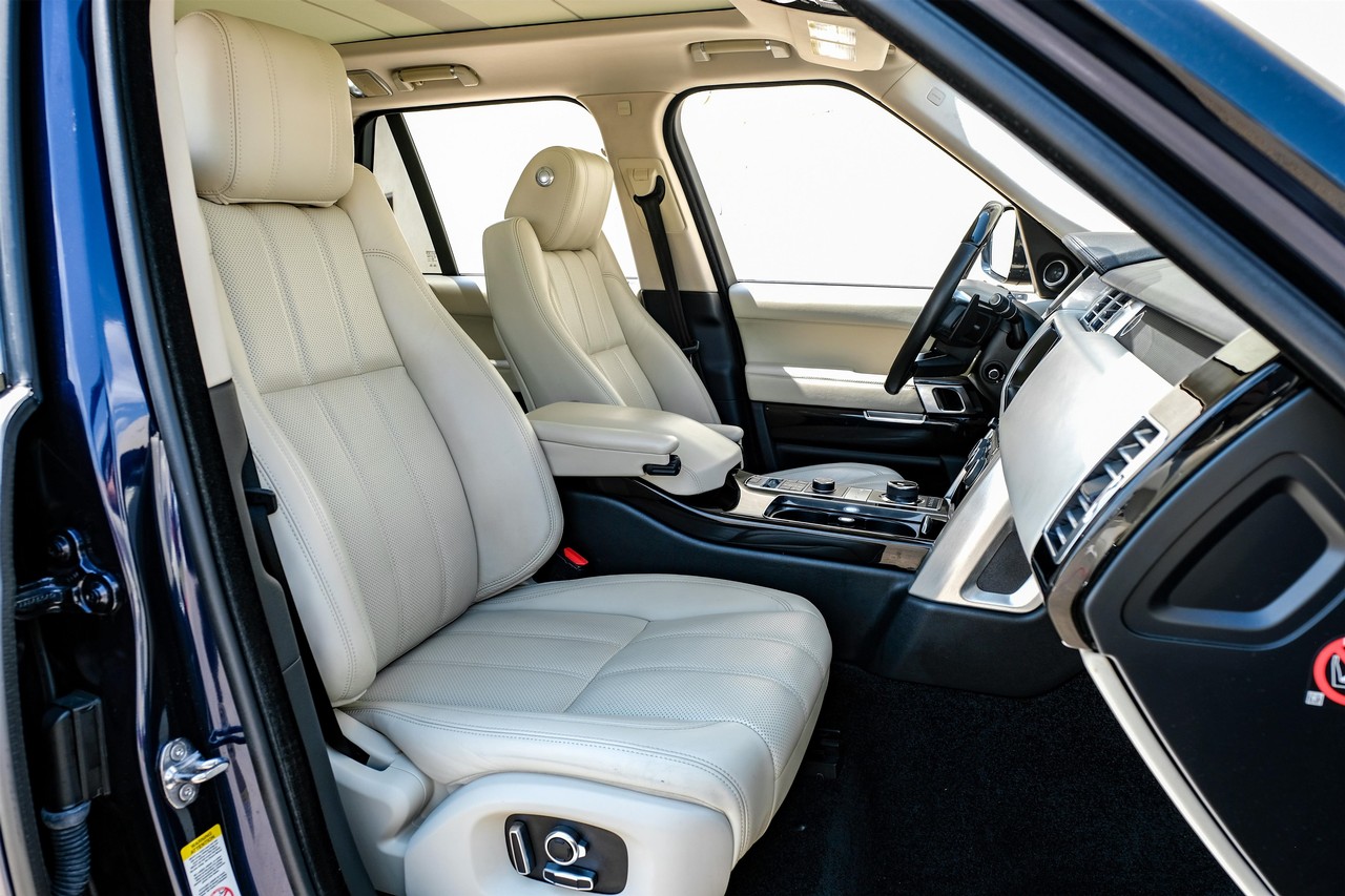 Land Rover Range Rover Vehicle Main Gallery Image 29
