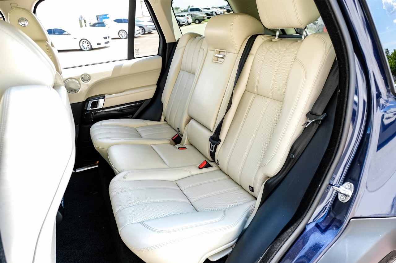 Land Rover Range Rover Vehicle Main Gallery Image 33