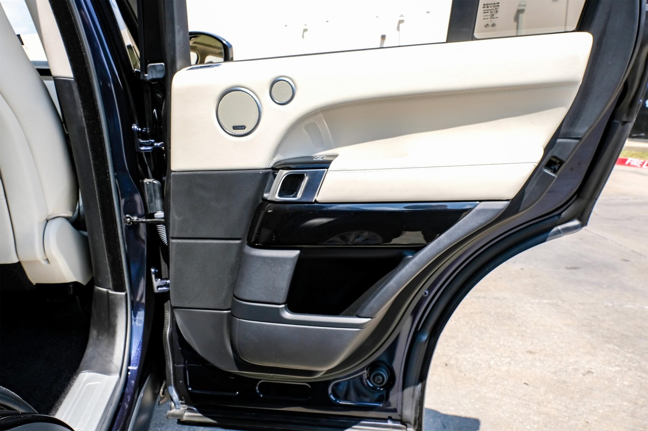 Land Rover Range Rover Vehicle Main Gallery Image 40