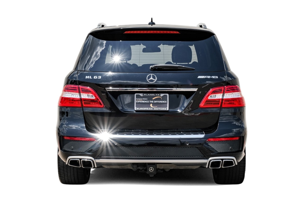 Mercedes-Benz ML 63 AMG Vehicle Main Gallery Image 10