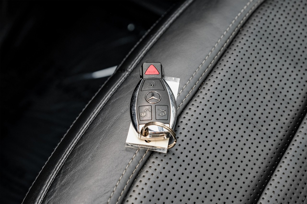 Mercedes-Benz ML 63 AMG Vehicle Main Gallery Image 49