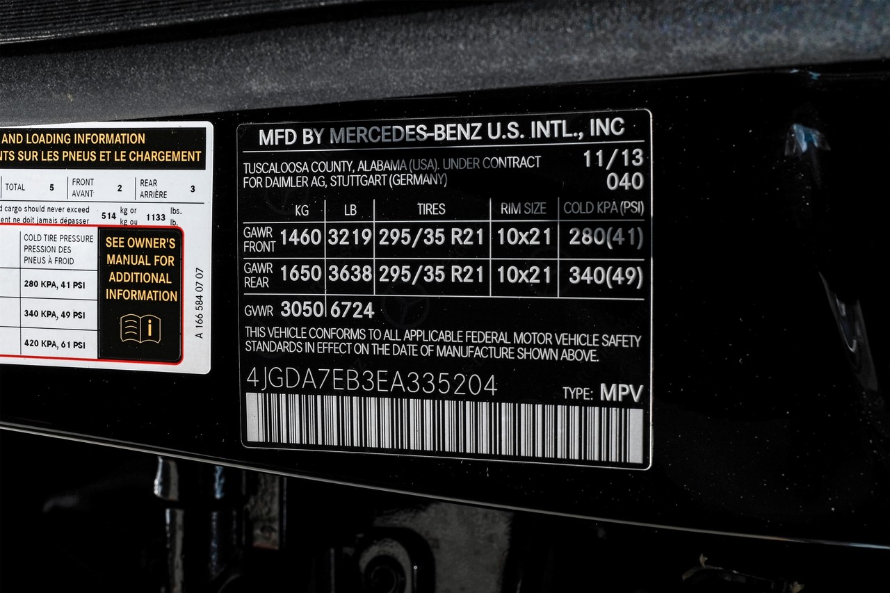 Mercedes-Benz ML 63 AMG Vehicle Main Gallery Image 50
