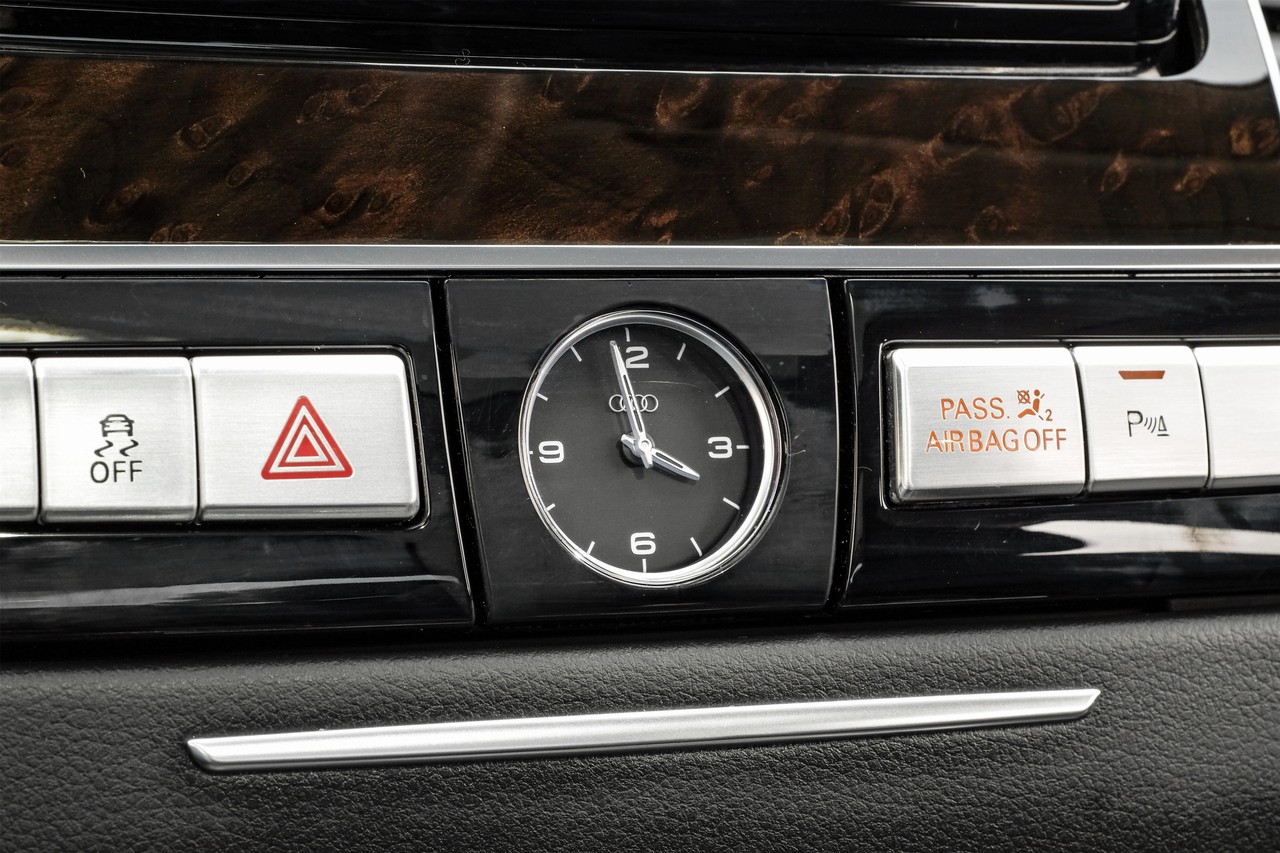 Audi A8 L Vehicle Main Gallery Image 32