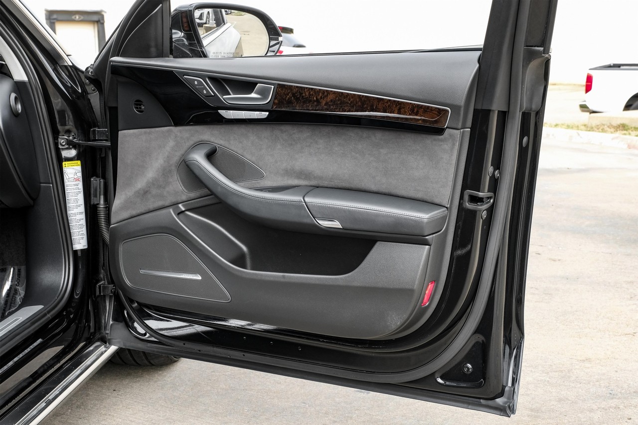 Audi A8 L Vehicle Main Gallery Image 45