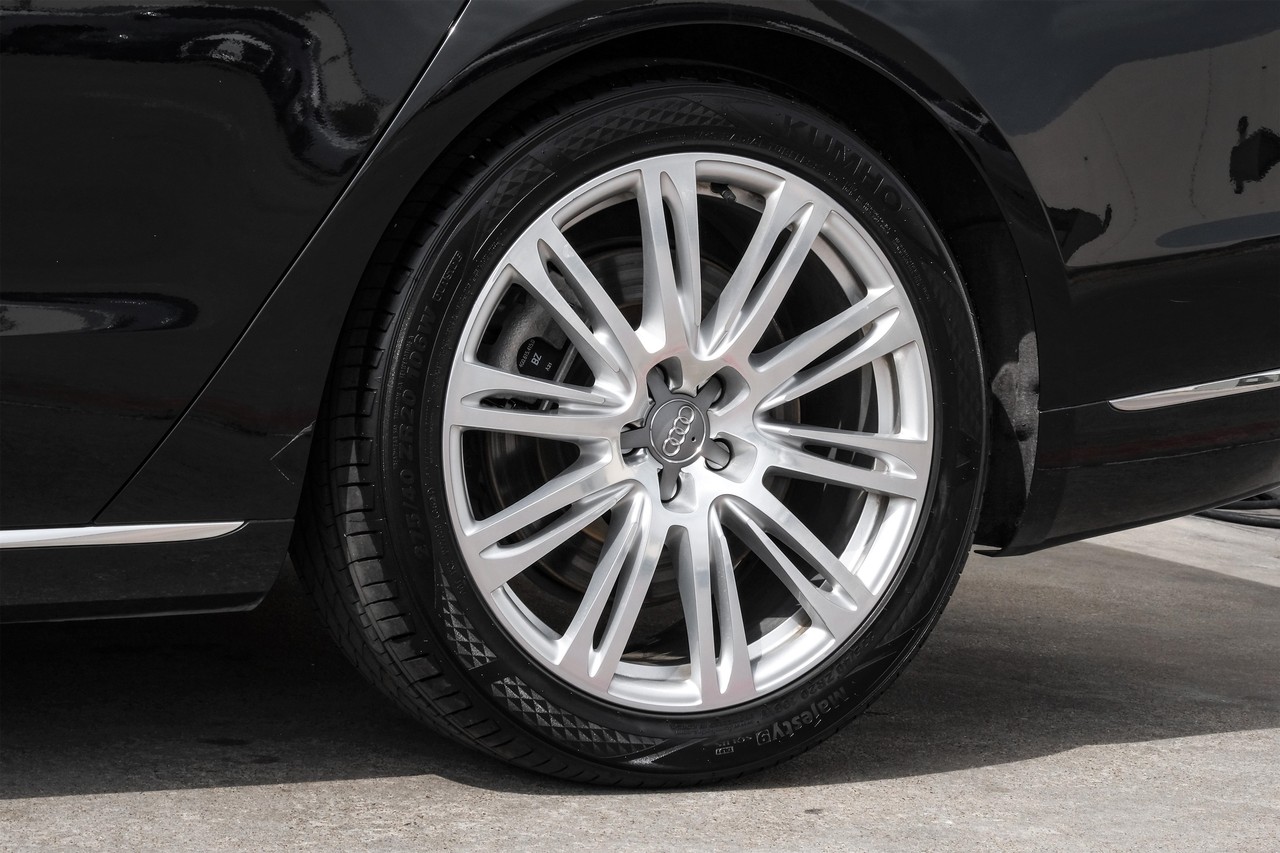Audi A8 L Vehicle Main Gallery Image 57