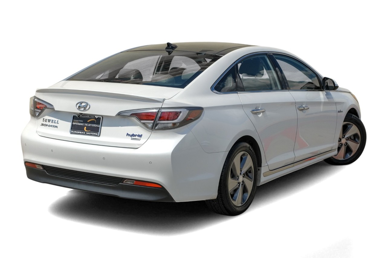 Hyundai Sonata Hybrid Vehicle Main Gallery Image 08