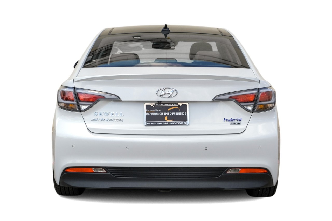 Hyundai Sonata Hybrid Vehicle Main Gallery Image 09