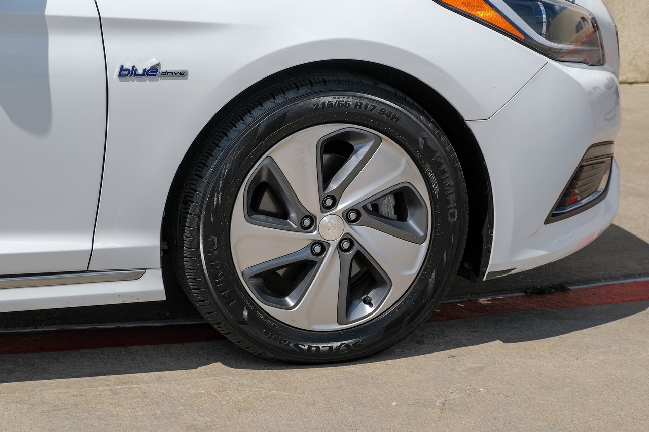 Hyundai Sonata Hybrid Vehicle Main Gallery Image 50