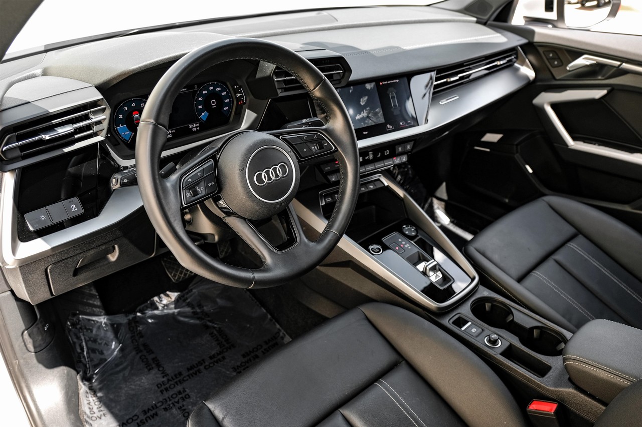 Audi A3 Vehicle Main Gallery Image 03