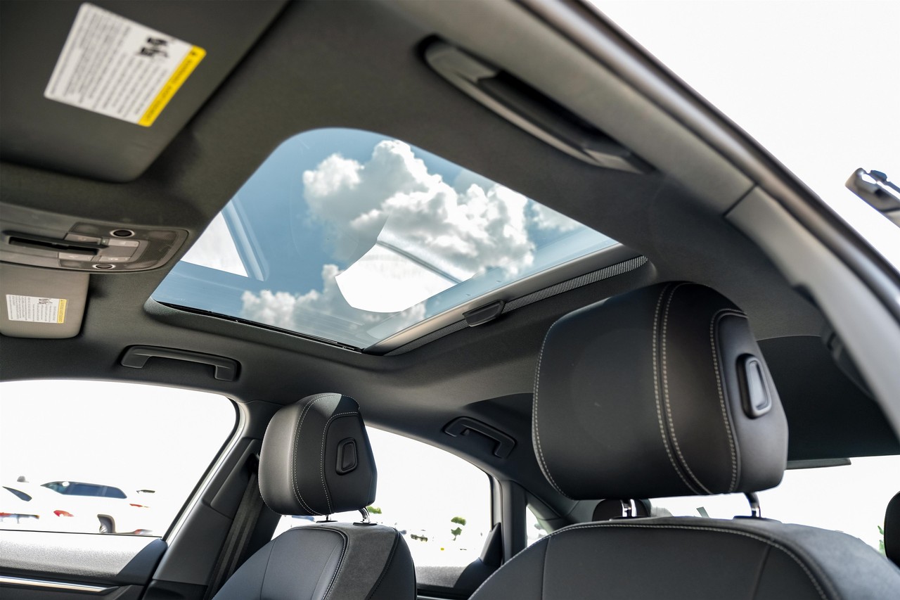 Audi A3 Vehicle Main Gallery Image 05