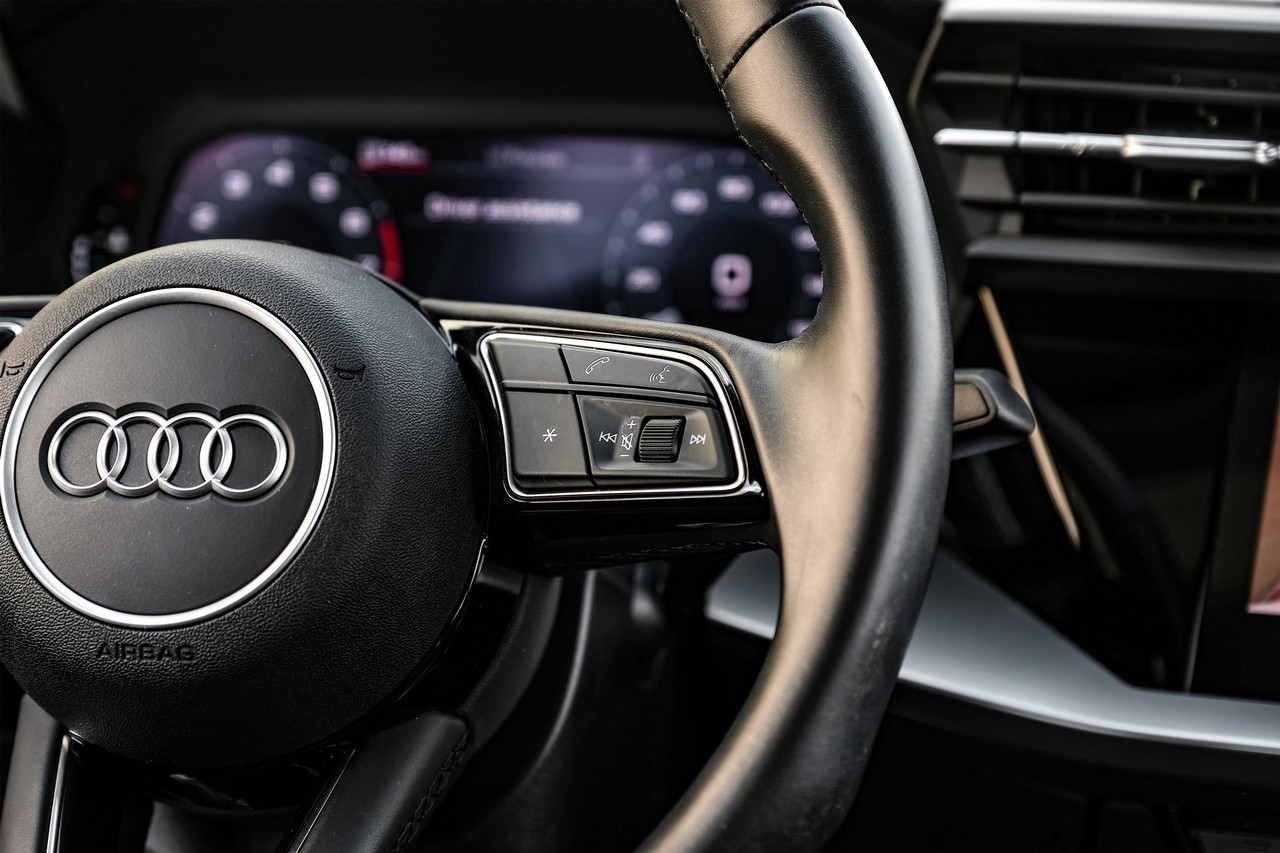 Audi A3 Vehicle Main Gallery Image 19