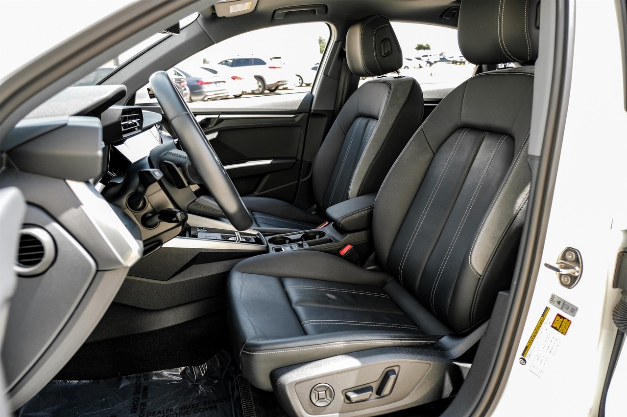 Audi A3 Vehicle Main Gallery Image 32