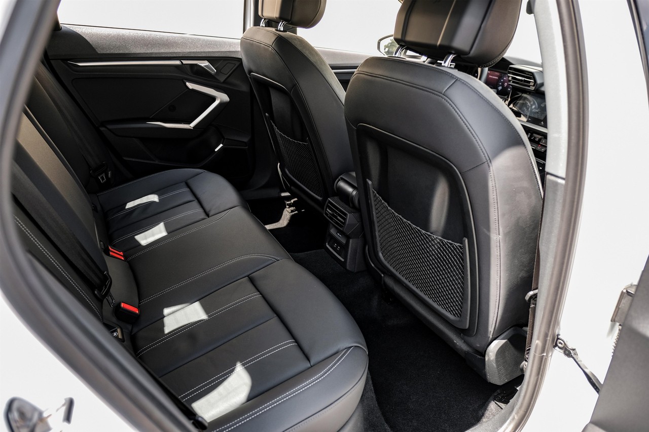 Audi A3 Vehicle Main Gallery Image 36