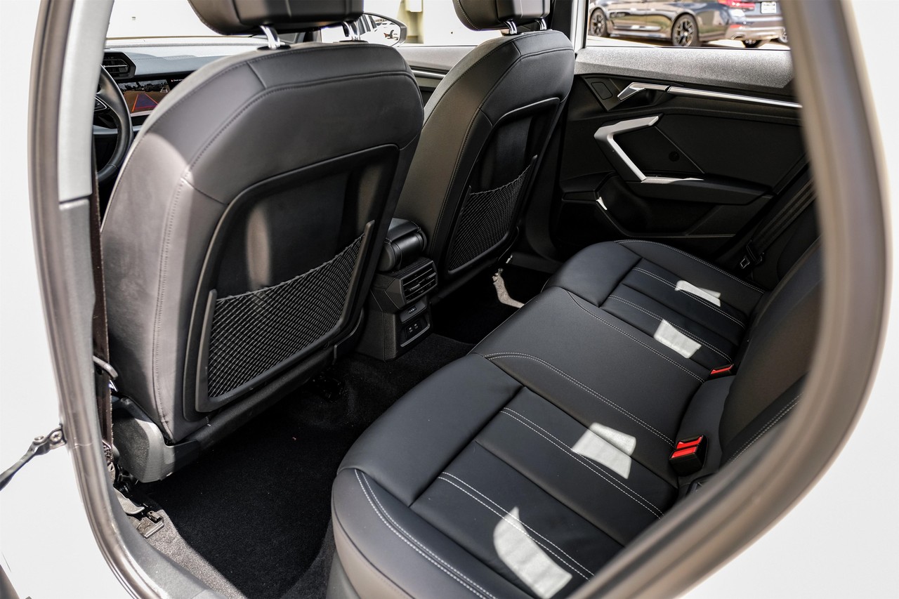 Audi A3 Vehicle Main Gallery Image 37